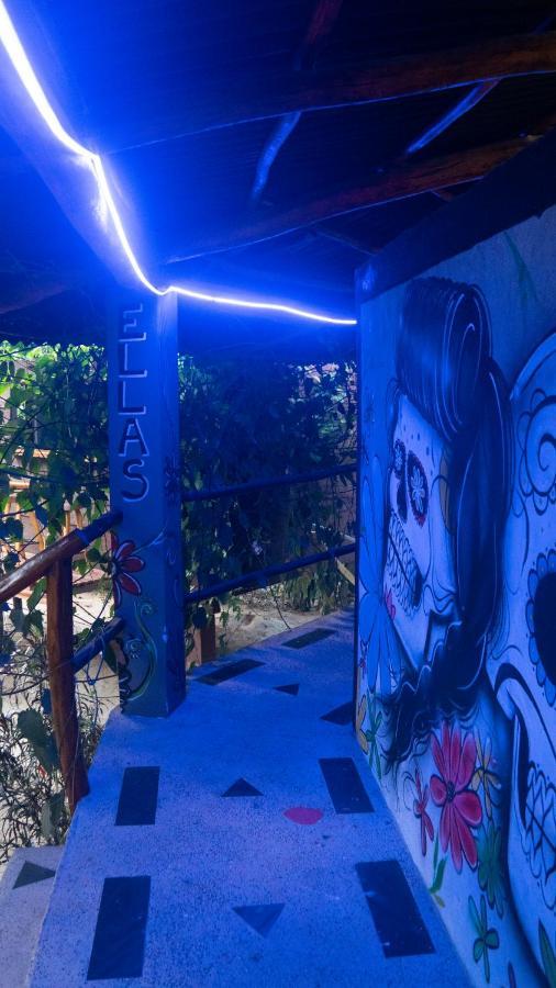 La Playita Hostel Guachaca Εξωτερικό φωτογραφία